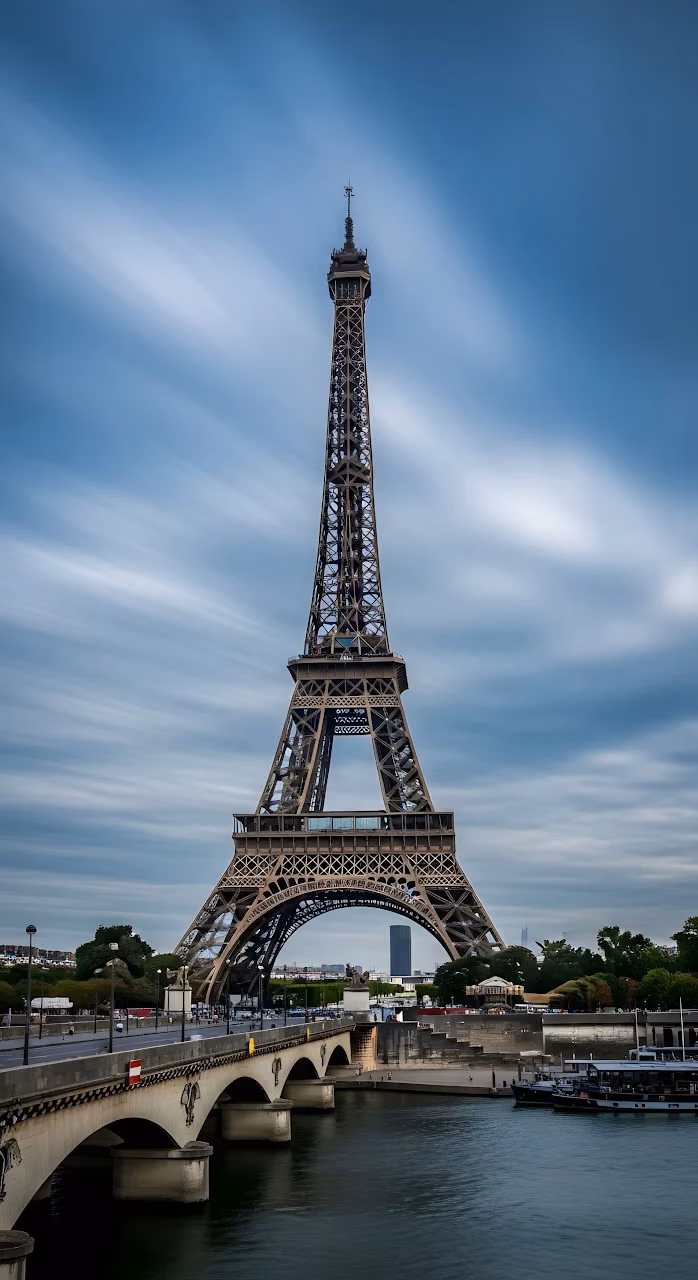 Eiffel Tower Long Exposure View over Seine River Bridge - Free Mobile AMOLED Wallpaper Background