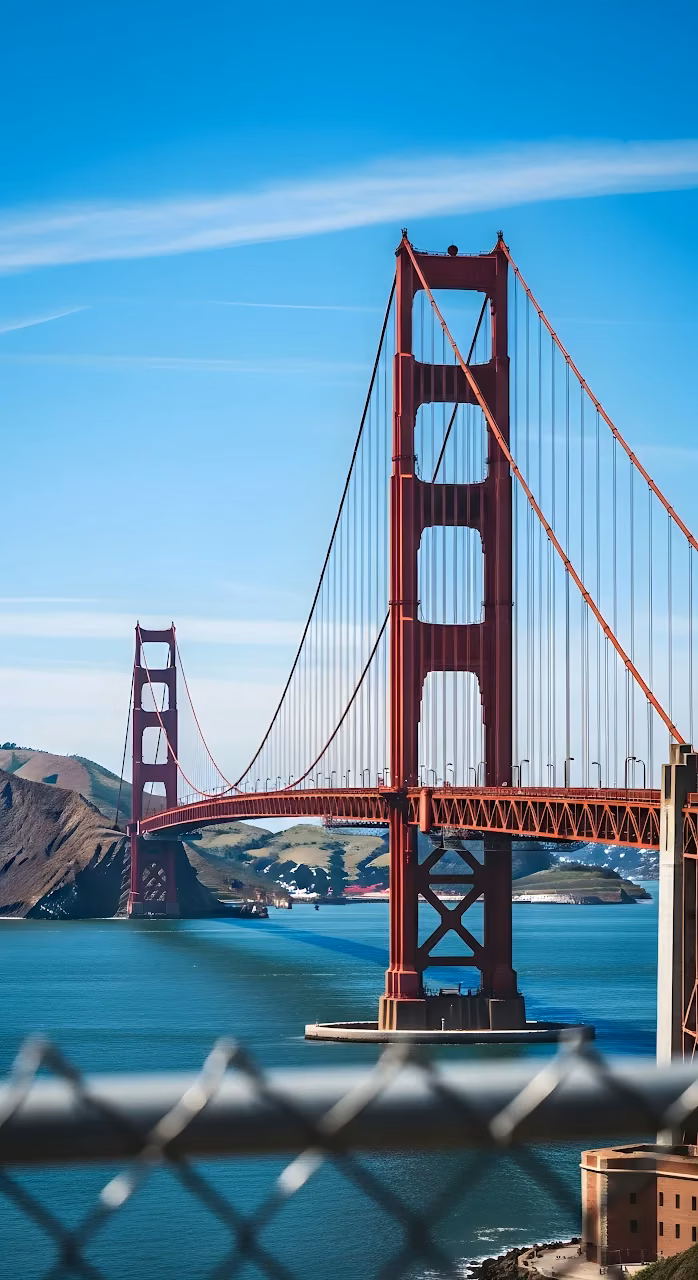 Golden Gate Bridge San Francisco Sunny Day View - Free Mobile AMOLED Wallpaper Background