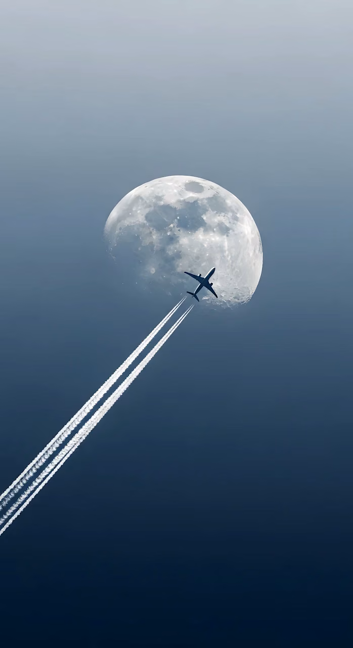 Jet Contrail Streaking Past Full Moon in Twilight Sky - Free Mobile AMOLED Wallpaper Background