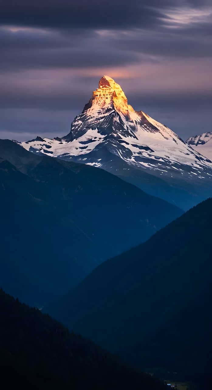 Matterhorn Alpenglow Sunset Swiss Alps Mountain Peak - Free Mobile AMOLED Wallpaper Background