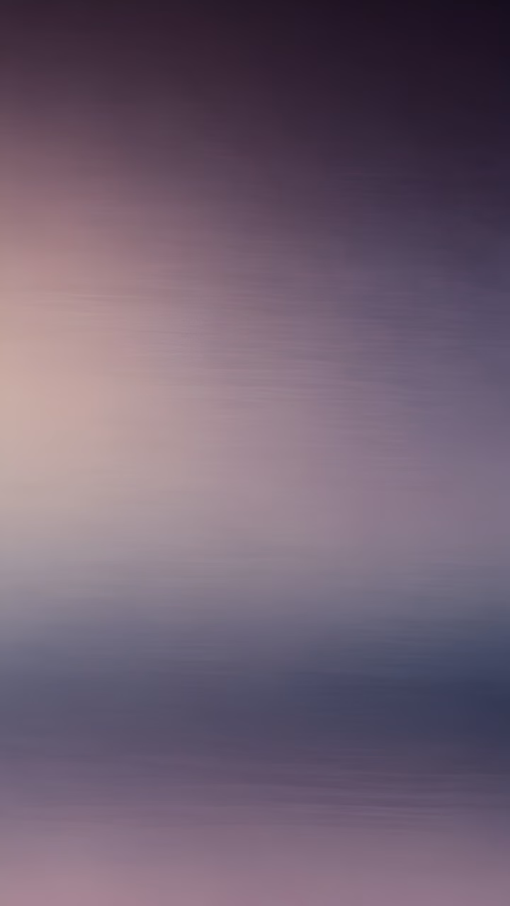 Smooth Purple Gradient Abstract Motion Blur Texture - Free Mobile AMOLED Wallpaper Background