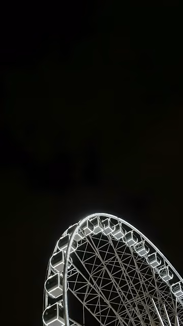 Bright White Ferris Wheel Against Black Night Sky Minimalist - Free 4K & 8K Mobile Wallpaper