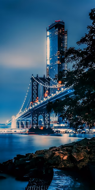 Manhattan Bridge Night View Brooklyn Waterfront Skyline - Free 4K & 8K Mobile Wallpaper